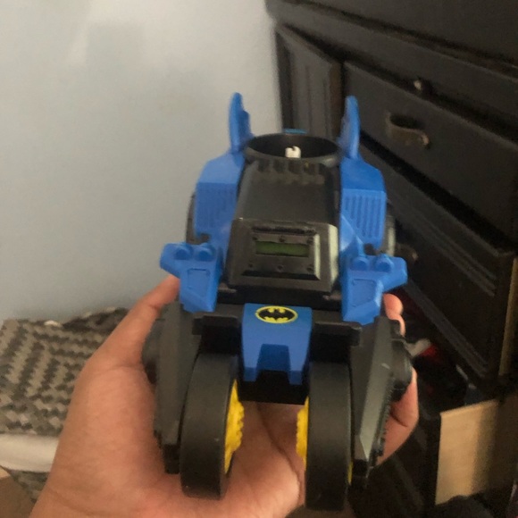 Toy Batmobile - Picture 3 of 5